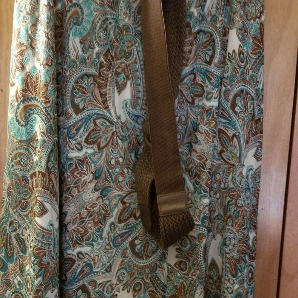 Skirt - Picture 5 of 6